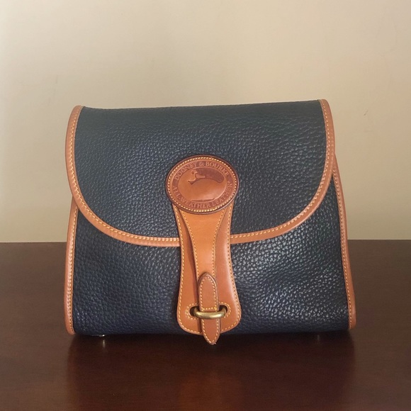 Vintage Dooney & Bourke Navy Blue Essex Bag - Picture 2 of 16